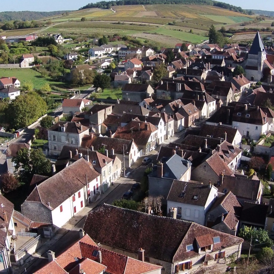 Hôtel Les Capucins 3***. Restaurant-maître restaurateur à Avallon en Bourgogne aux portes du Morvan Yonne.